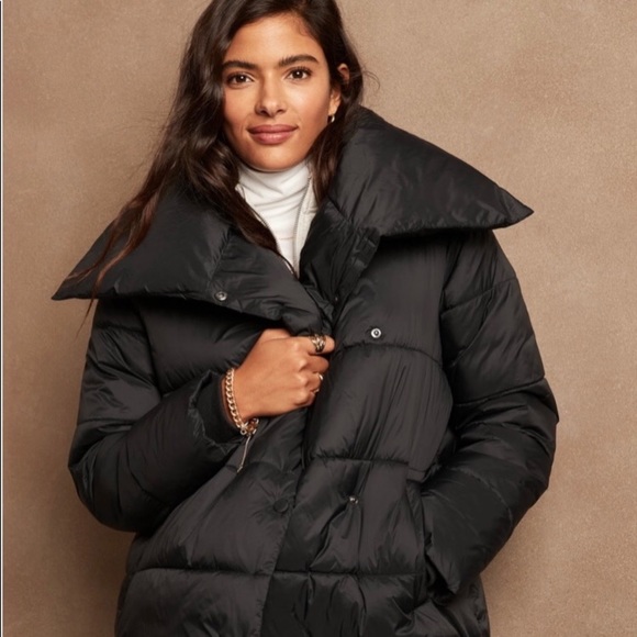 Banana Republic Factory Jackets & Blazers - Banana Republic Factory Black Funnel-Neck Puffer Coat
